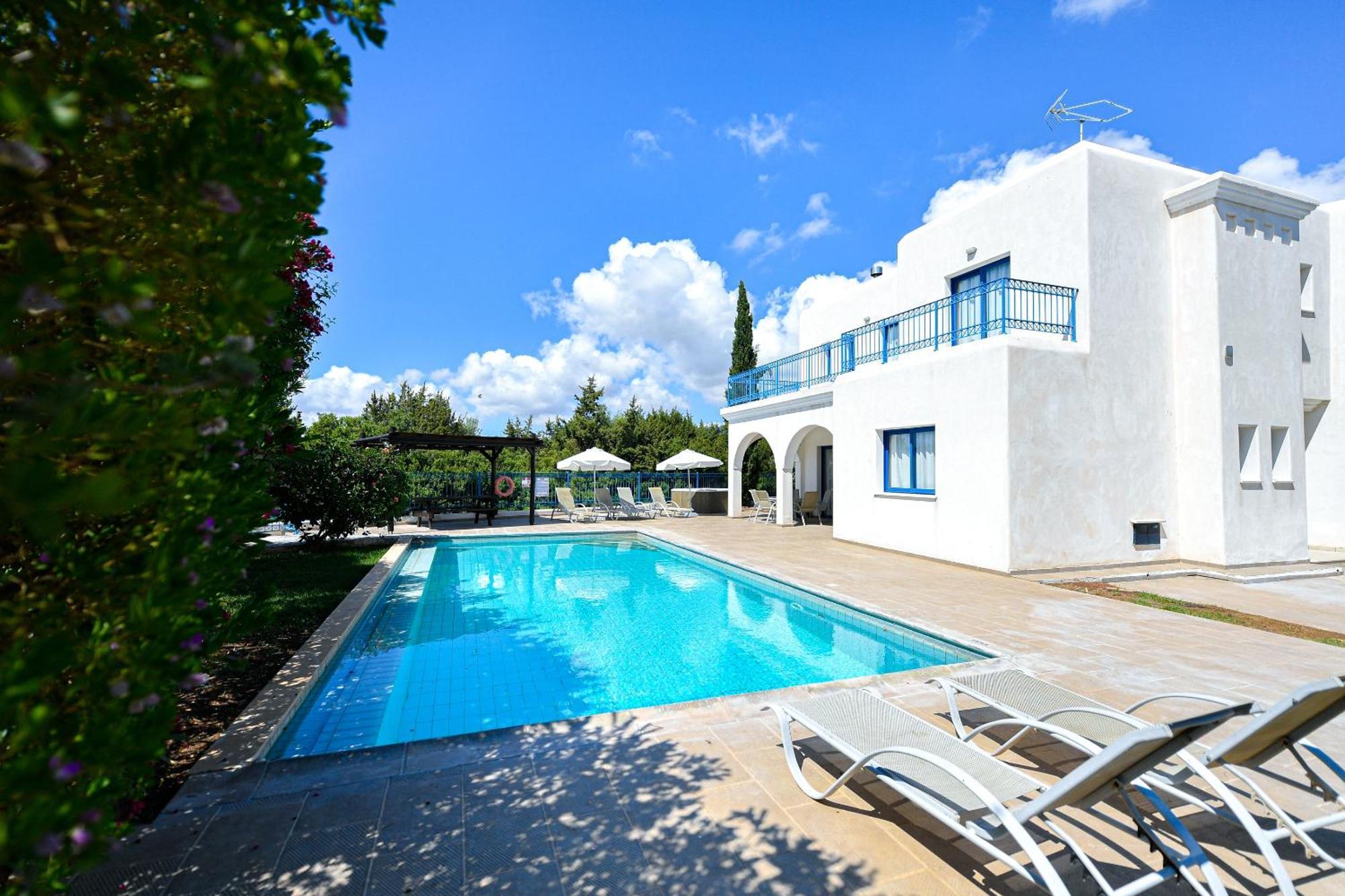 Azzurro Holiday Villas Pégeia Exteriör bild