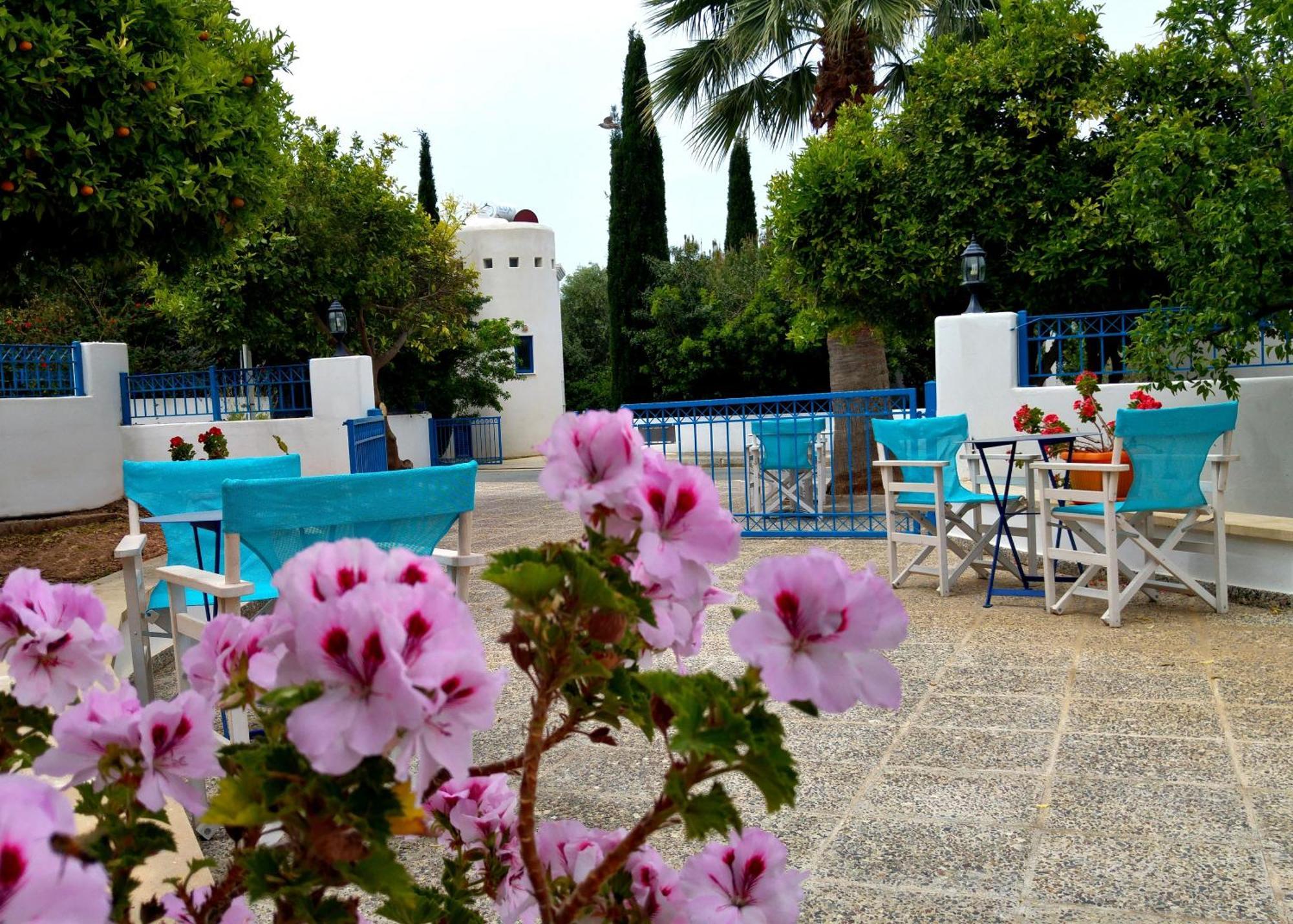Azzurro Holiday Villas Pégeia Exteriör bild